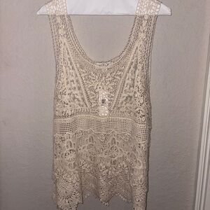 NWT Cream Lace Sleeveless Top
